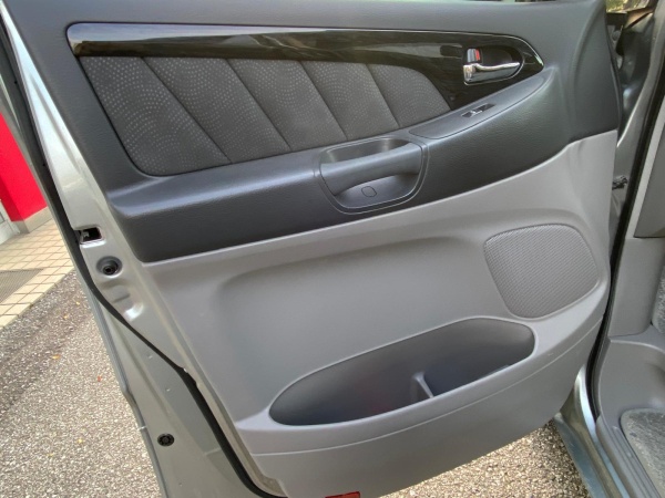 2006 TOYOTA ALPHARD - Image 16