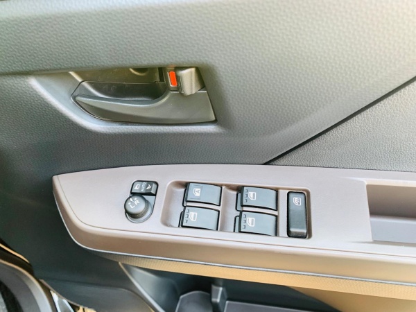 2024 TOYOTA ROOMY GT - Image 31