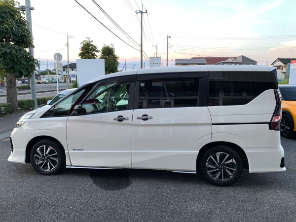 2019 NISSAN SERENE e-POWER Highway STAR V - Image 3