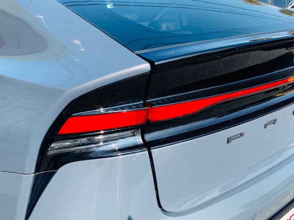 2023 TOYOTA PRIUS - Image 9
