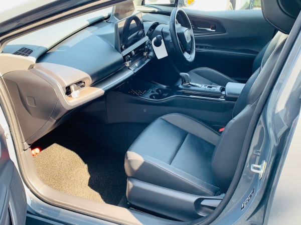 2023 TOYOTA PRIUS - Image 29