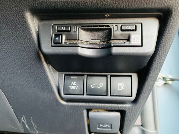 2023 TOYOTA PRIUS - Image 21