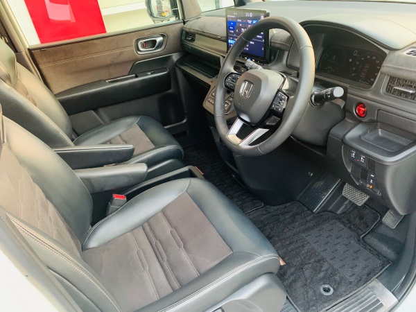 2024 Honda Stepwagon Spada - Image 19