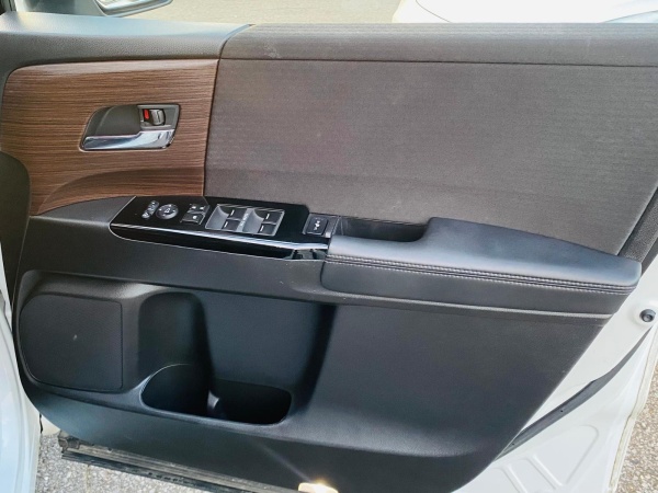 2022 Honda Odyssey Hybrid - Image 33