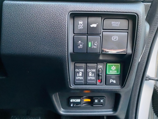 2022 Honda Odyssey Hybrid - Image 27