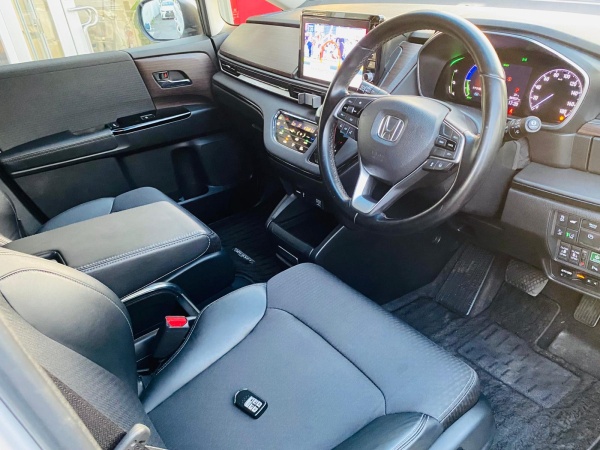 2022 Honda Odyssey Hybrid - Image 21