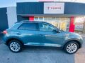 2023 VOLKSWAGEN T- Roc - Image 4
