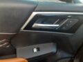 2023 Mitsubishi Outlander-PHEV - Image 13